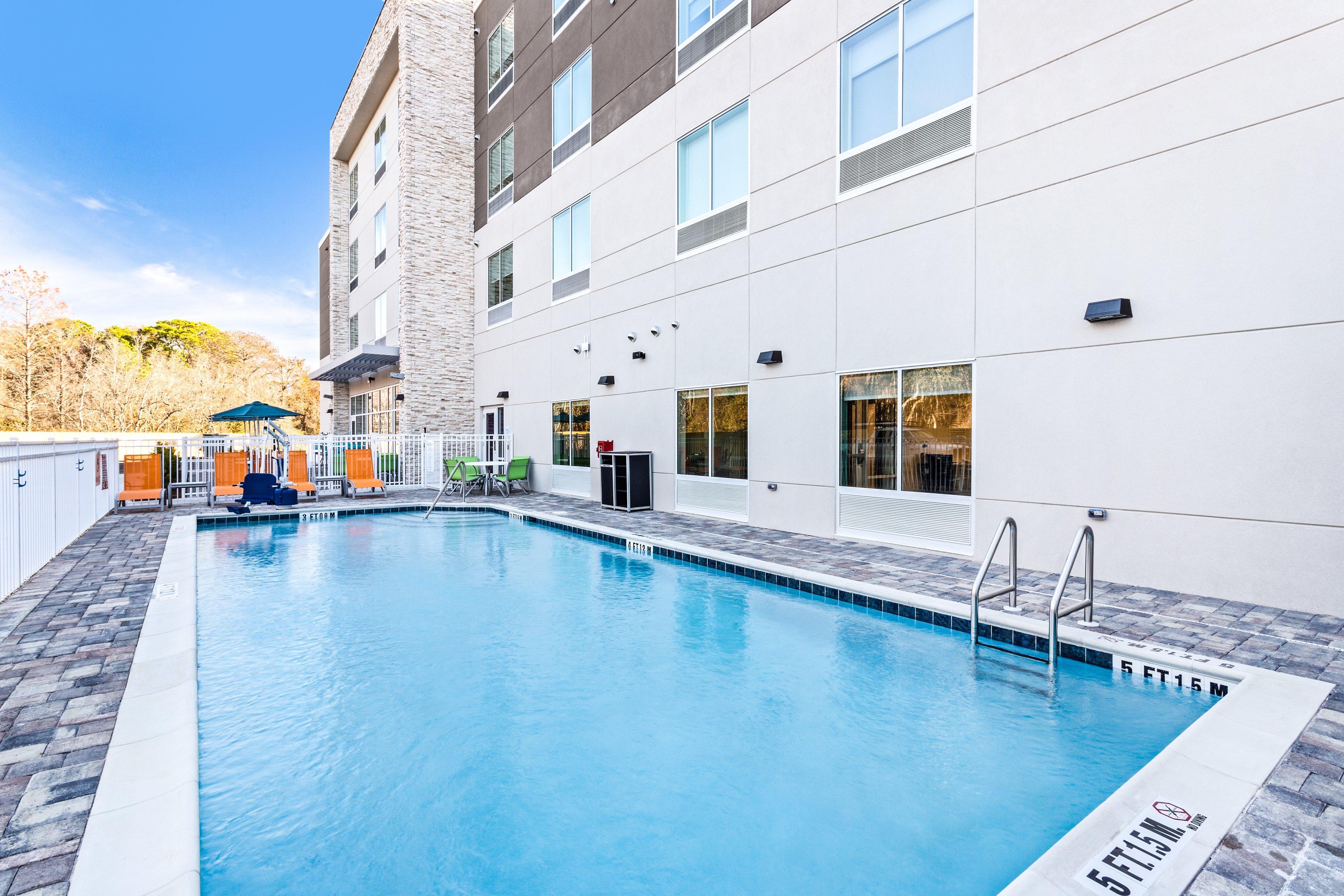 Holiday Inn Express & Suites Niceville - Eglin Area By Ihg Bagian luar foto